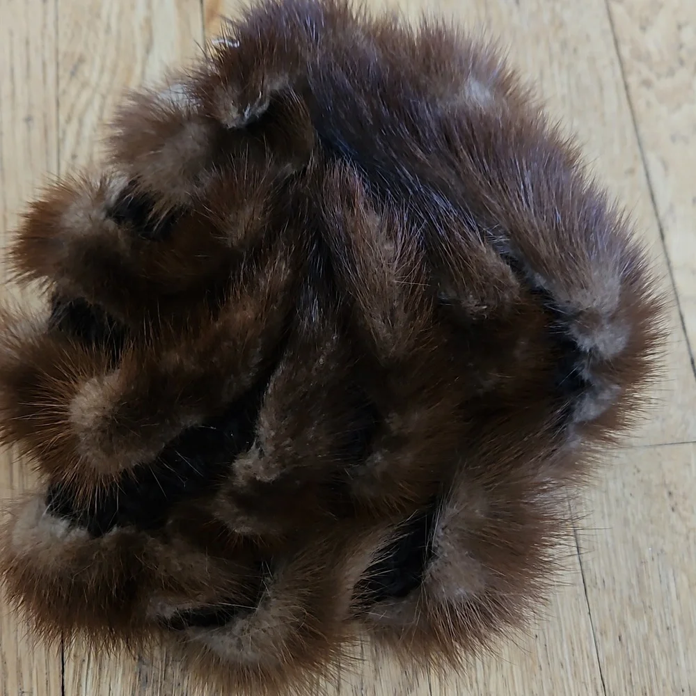 Vintage Fur And Crochet Hat - Picture 7 of 7